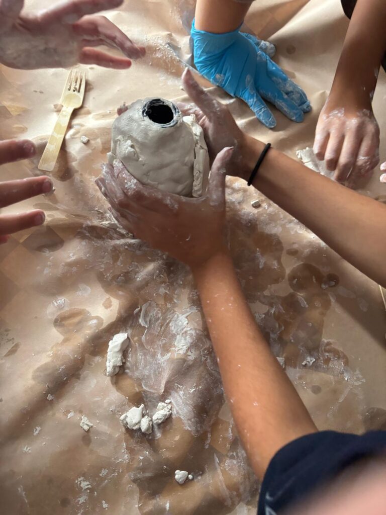 🌋🔥 Éruption volcanique en CM : la science prend vie !